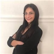 Mi chiamo Elisa e sono un' Assistente sociale. Dopo la maturità classica ho conseguito la laurea Triennale e poi Magistrale in Servizio Sociale. Nel 2015 mi sono abilitata alla professione iscrivendomi all' Ordine della Regione Puglia e, ho anche consegui